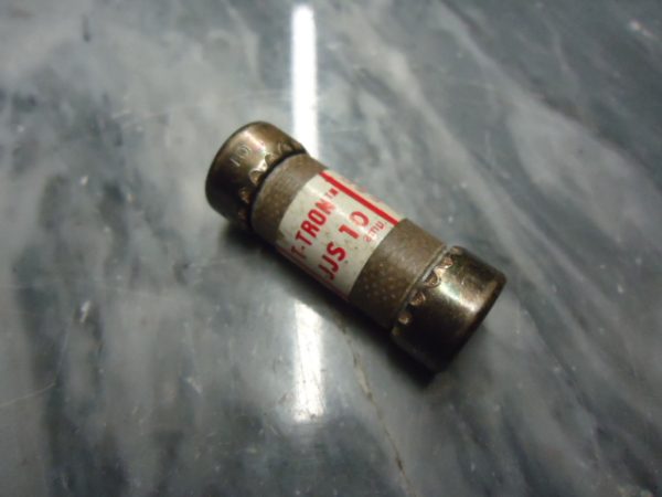 JJS 10: 10 AMP FUSE, BUSSMANN